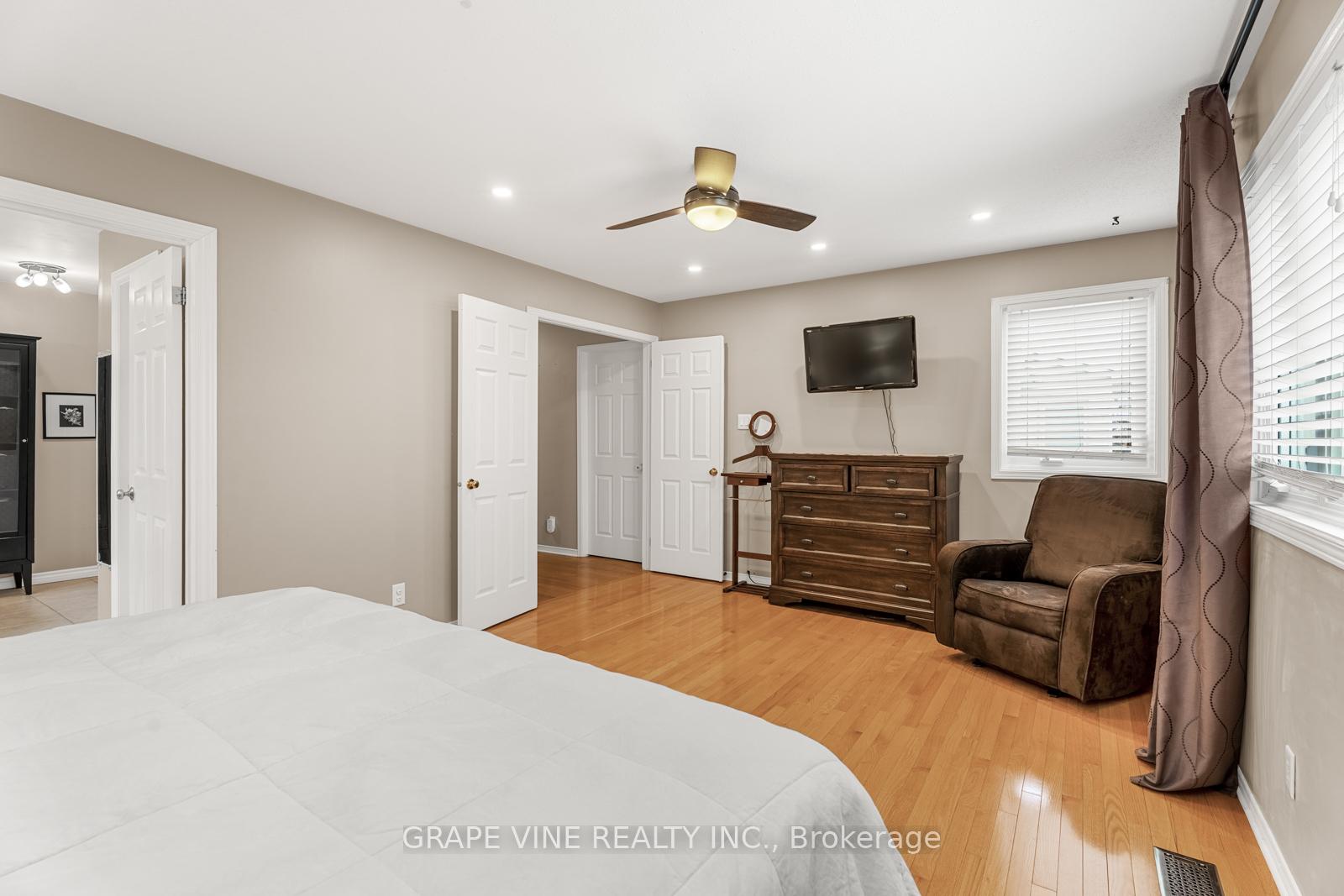 Photo 21 of 1651 Westport Crescent, Ottawa, Chateauneuf — HOMEH