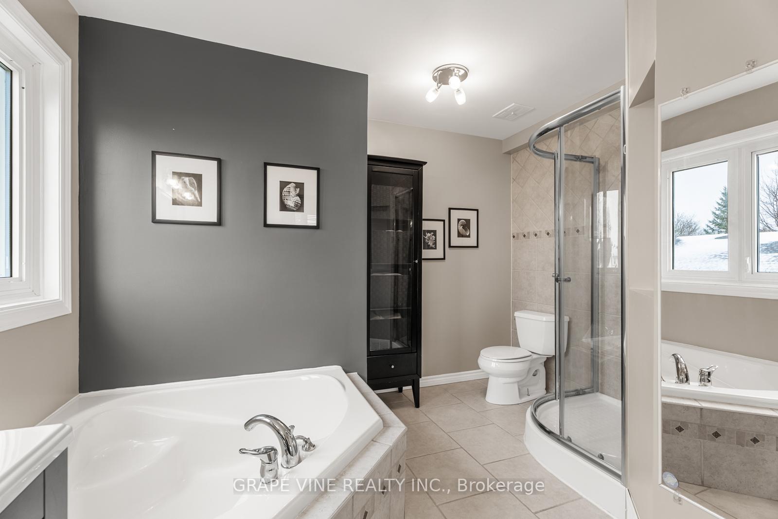 Photo 23 of 1651 Westport Crescent, Ottawa, Chateauneuf — HOMEH