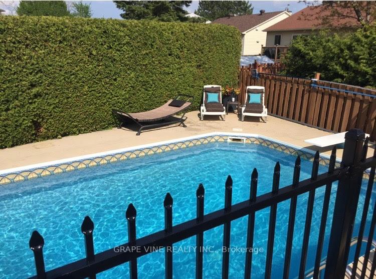 Photo 29 of 1651 Westport Crescent, Ottawa, Chateauneuf — HOMEH