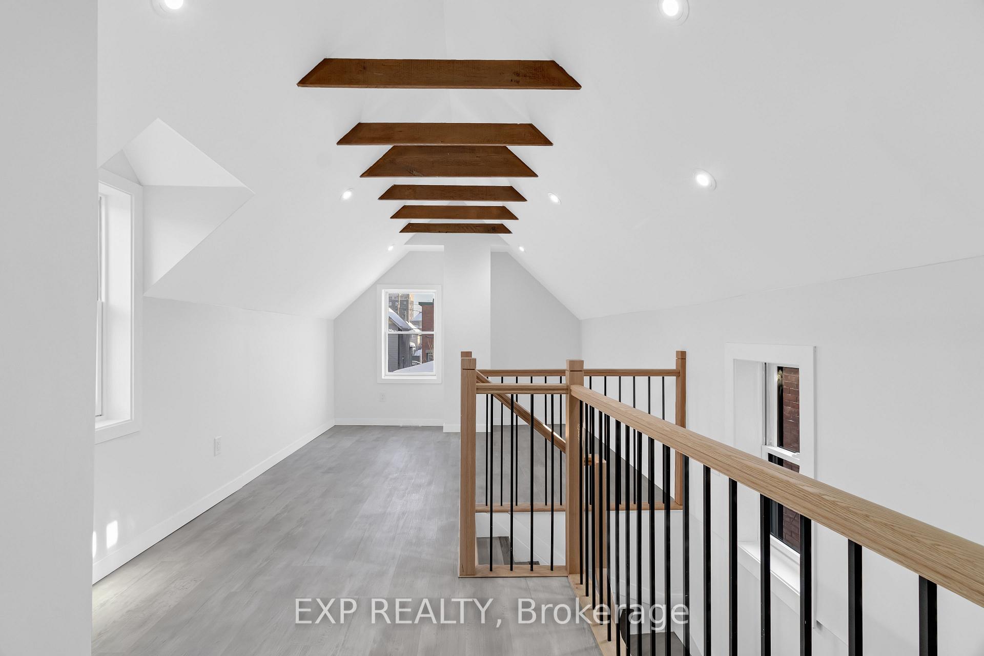 Photo 3 of Unit 2, 28 Florence Street, Ottawa, Ottawa Centre — HOMEH