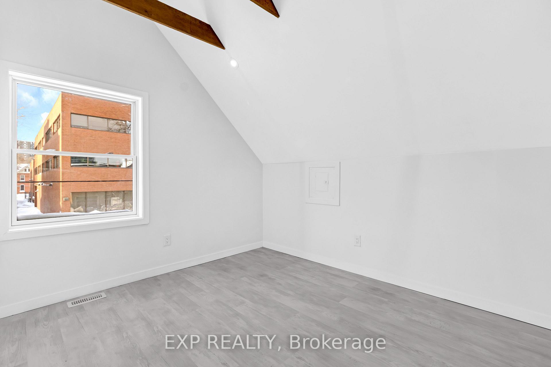 Photo 10 of Unit 2, 28 Florence Street, Ottawa, Ottawa Centre — HOMEH
