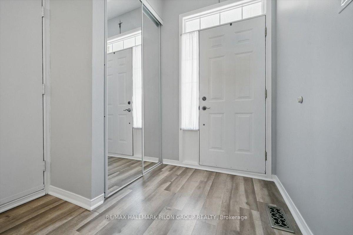 Photo 16 of 2112 Esprit Drive, Ottawa, Avalon East — HOMEH