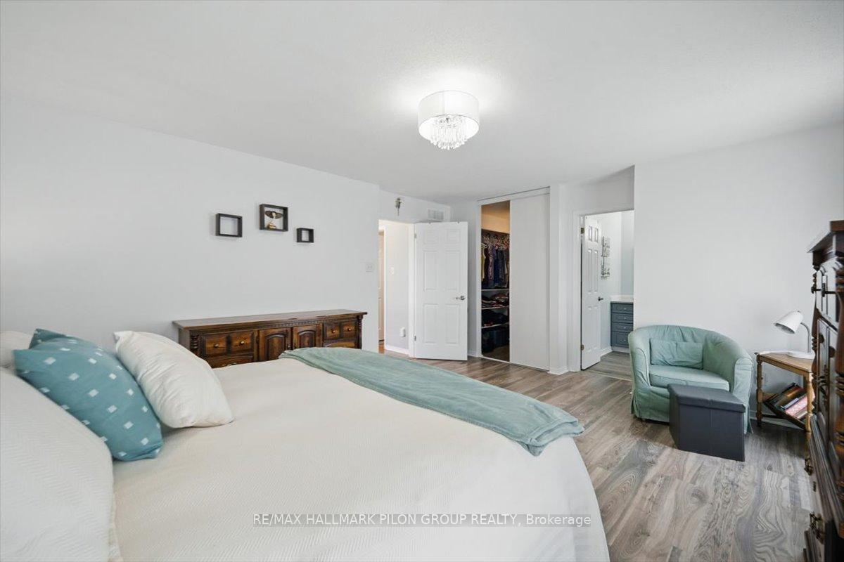 Photo 18 of 2112 Esprit Drive, Ottawa, Avalon East — HOMEH