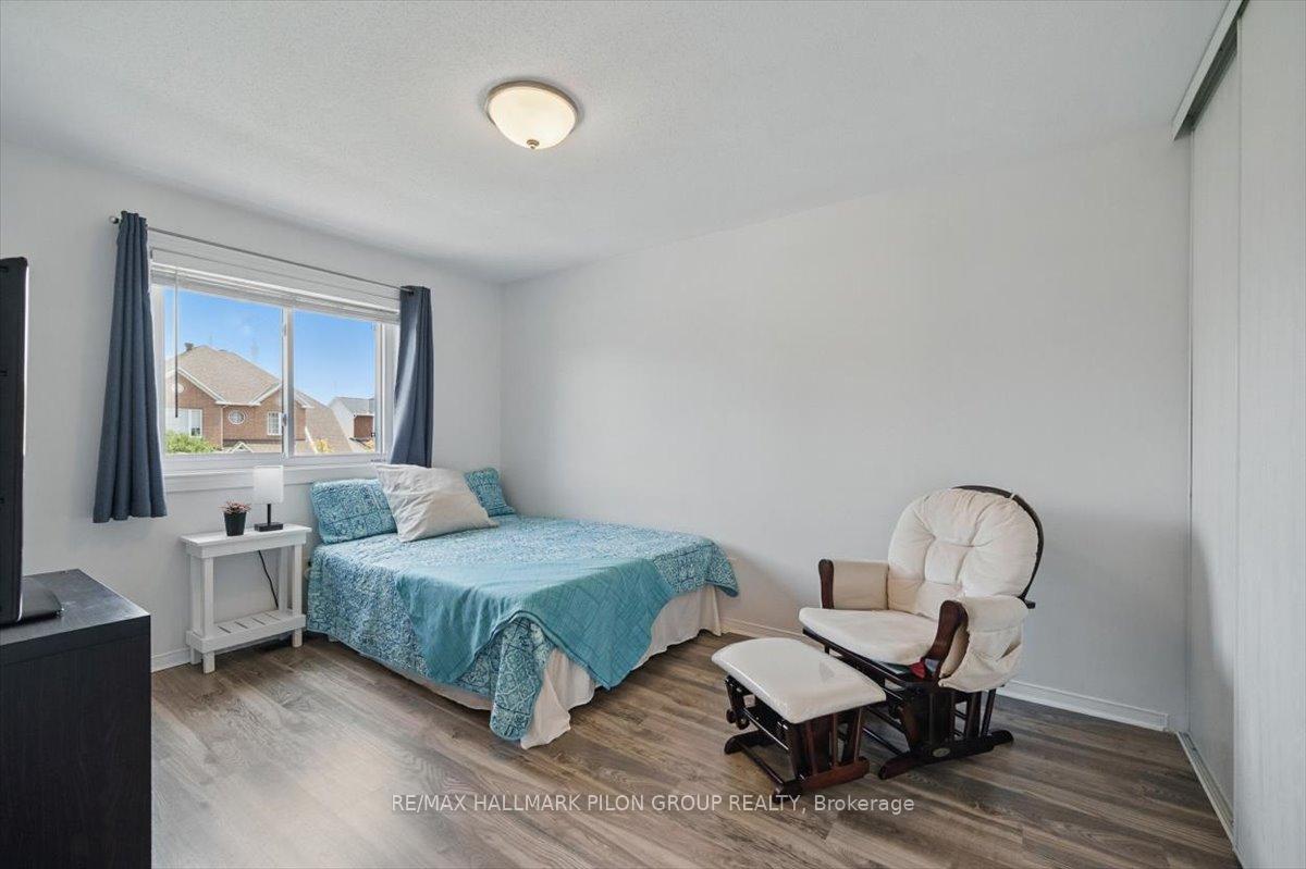 Photo 21 of 2112 Esprit Drive, Ottawa, Avalon East — HOMEH