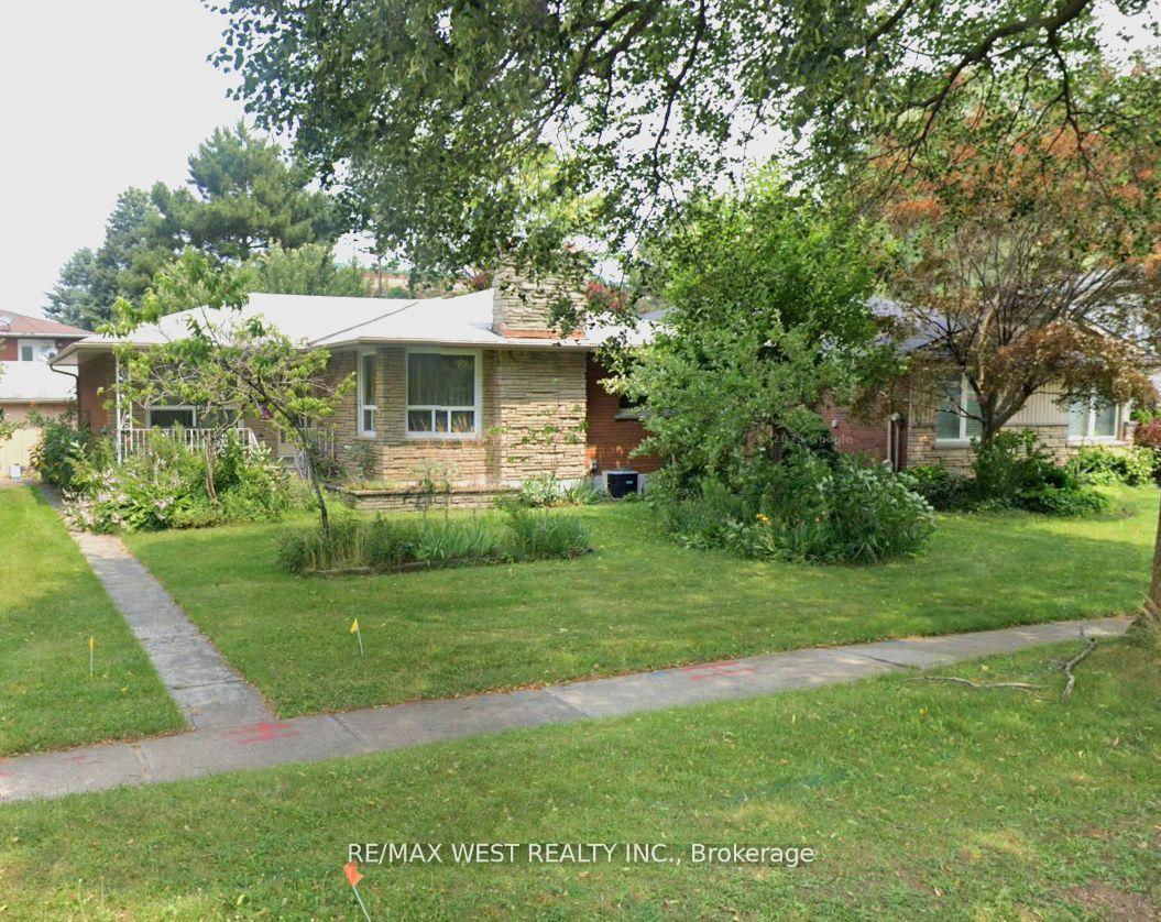 Front of 6725 Crawford Street