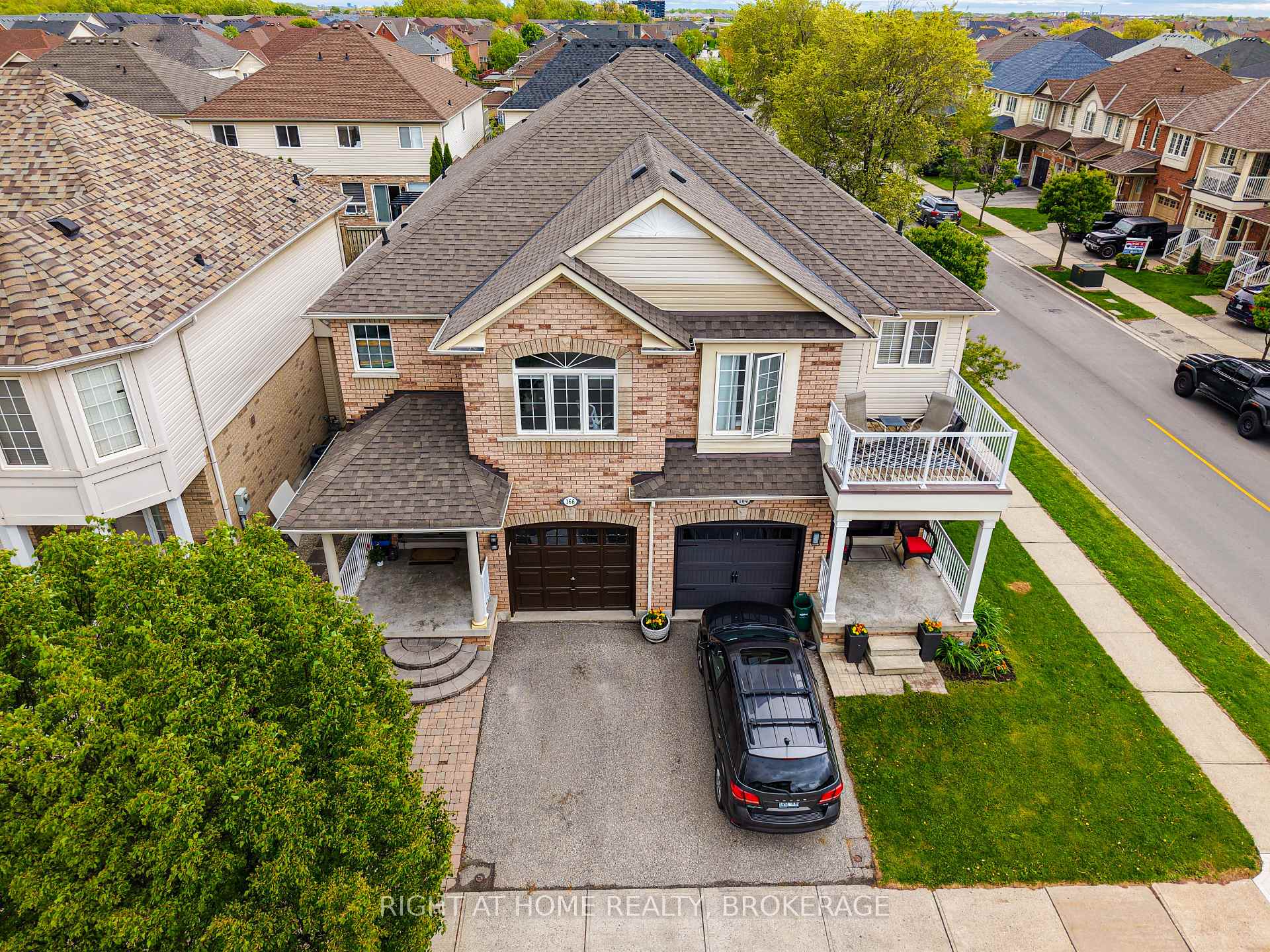 Photo 3 of 166 Hampshire Way, Milton, Dempsey — HOMEH