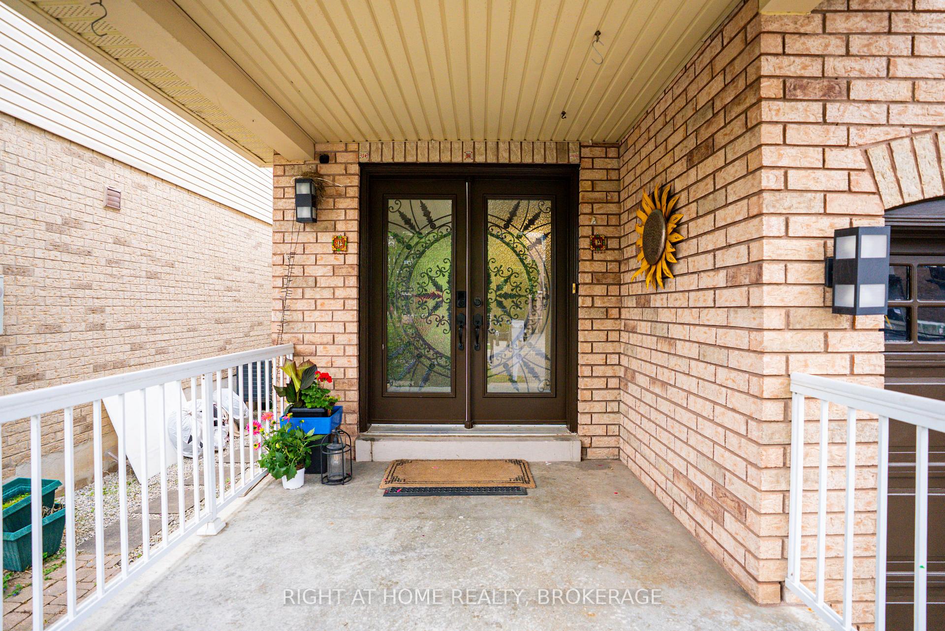 Photo 7 of 166 Hampshire Way, Milton, Dempsey — HOMEH