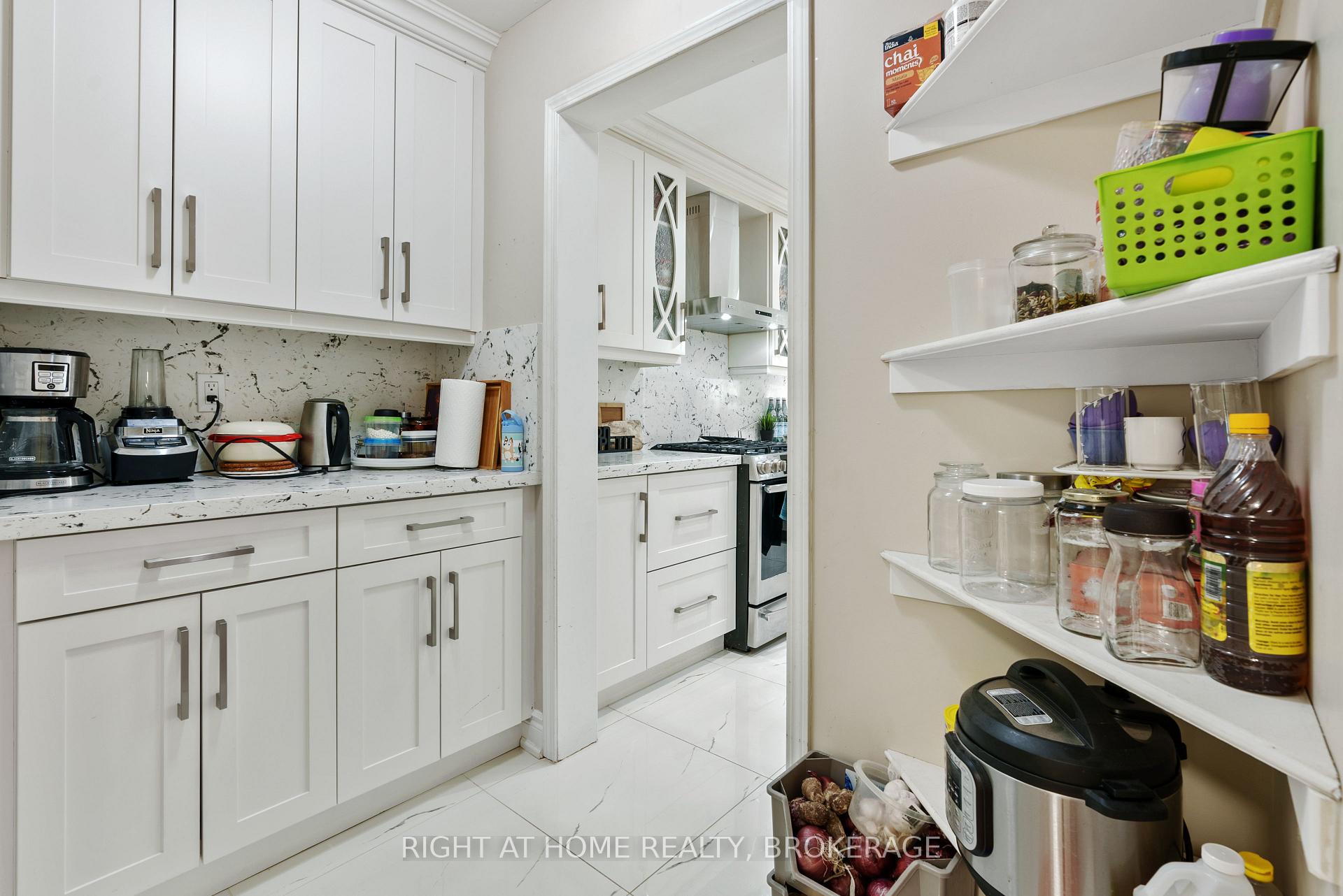 Photo 44 of 166 Hampshire Way, Milton, Dempsey — HOMEH