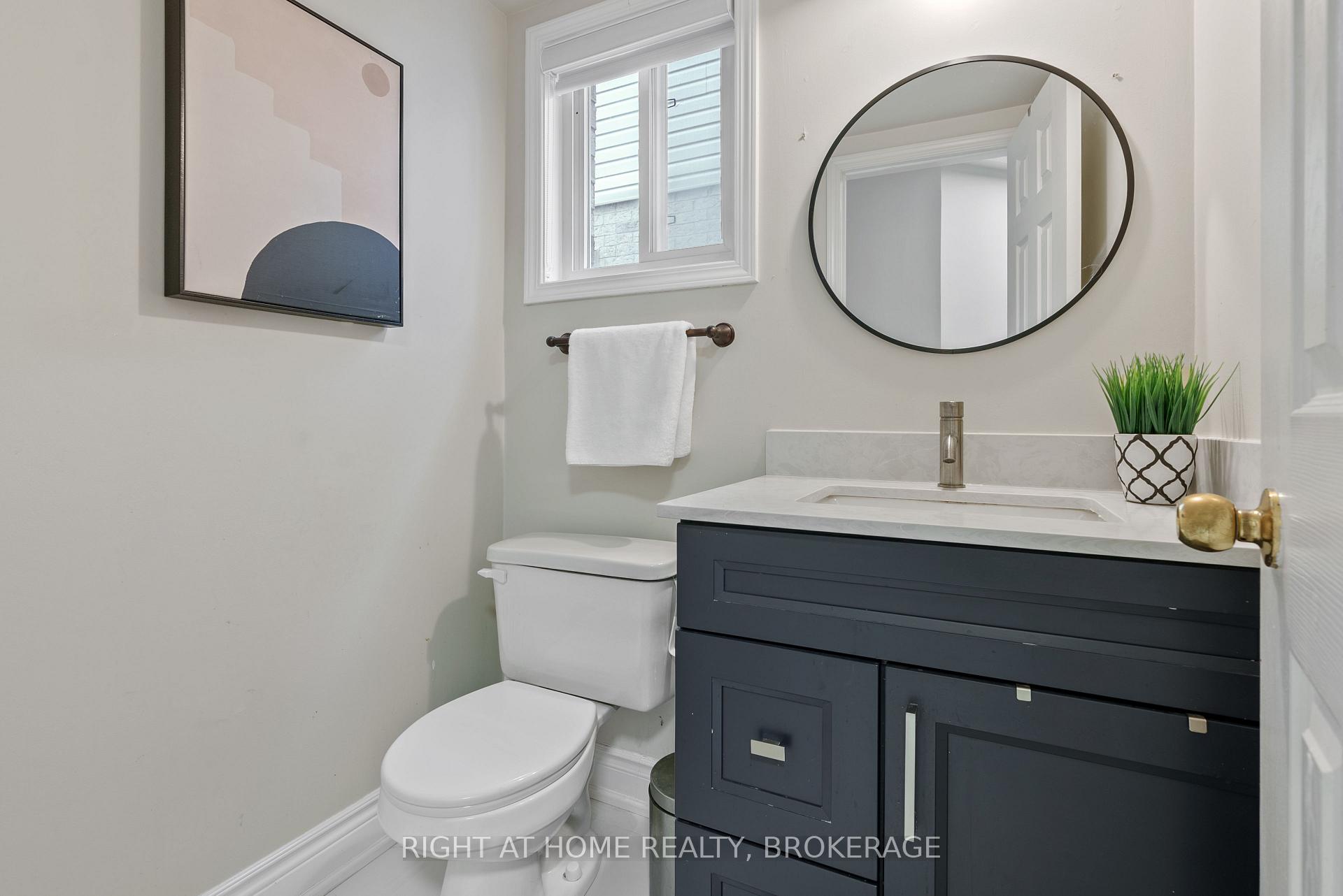 Photo 23 of 166 Hampshire Way, Milton, Dempsey — HOMEH