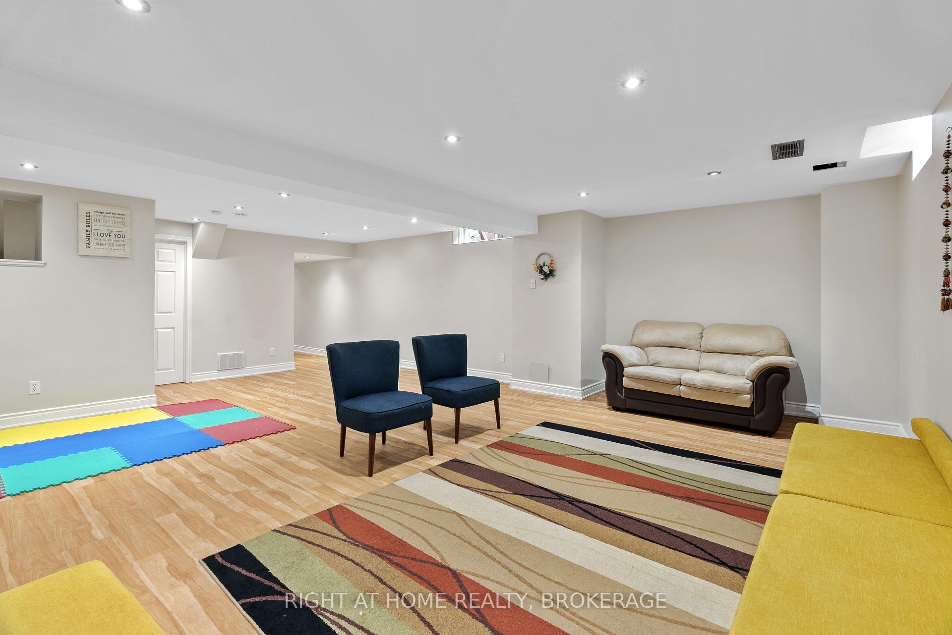 Photo 17 of 166 Hampshire Way, Milton, Dempsey — HOMEH