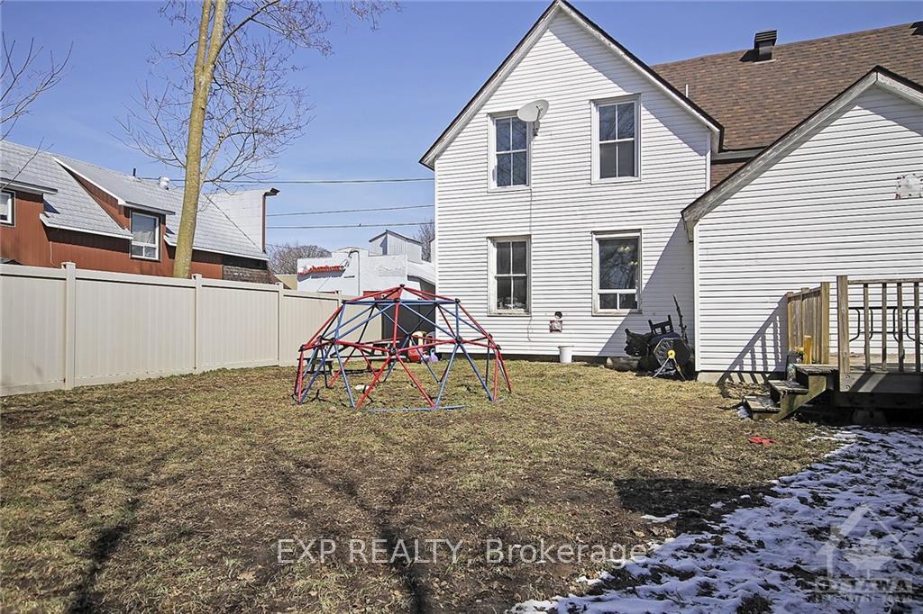 Photo 21 of 30 King Street, North Dundas, Chesterville — HOMEH