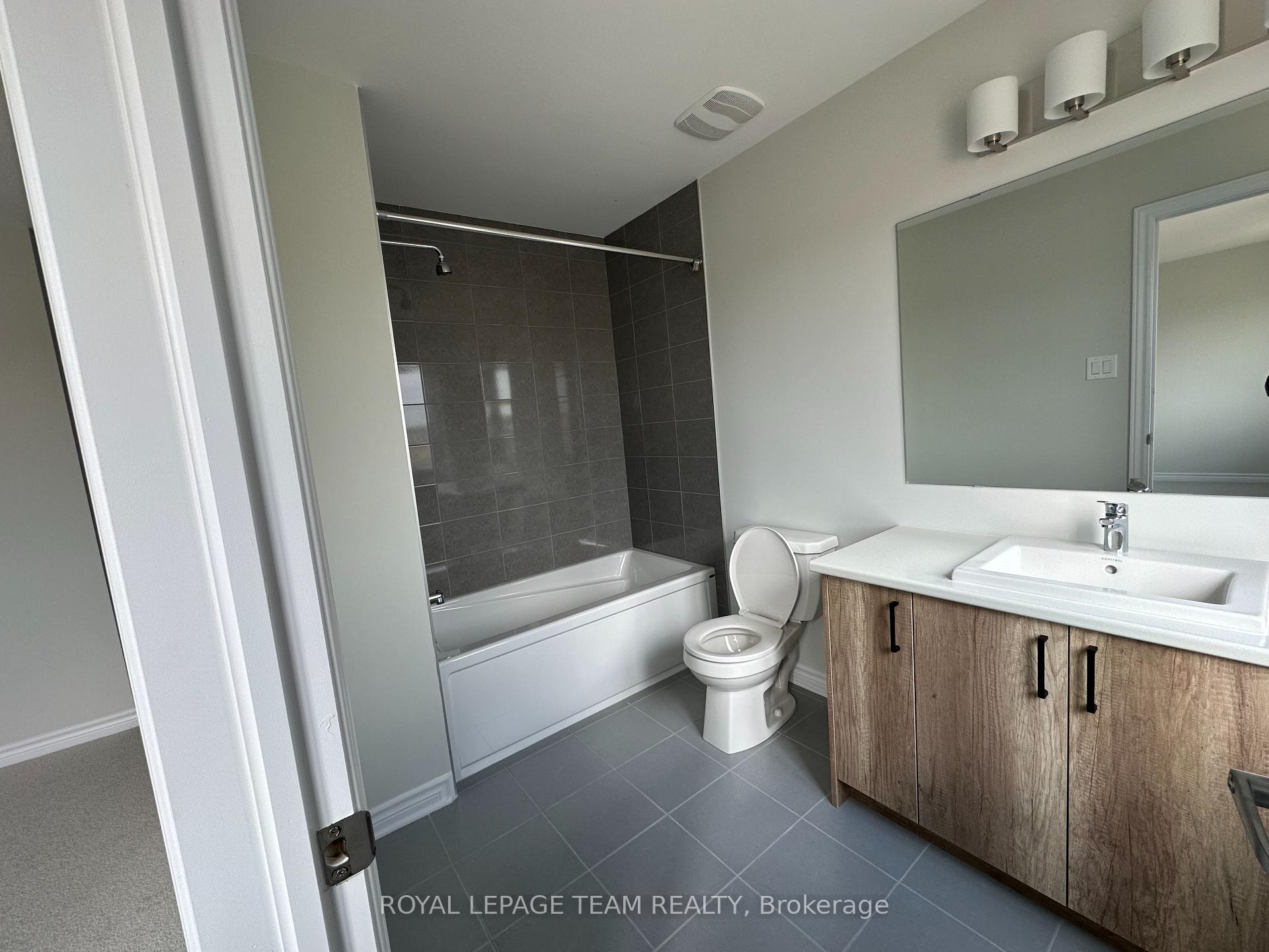 Photo 15 of 48 Chemin De Jargeau Road, Ottawa, Chapel Hill South - Orleans Village — HOMEH