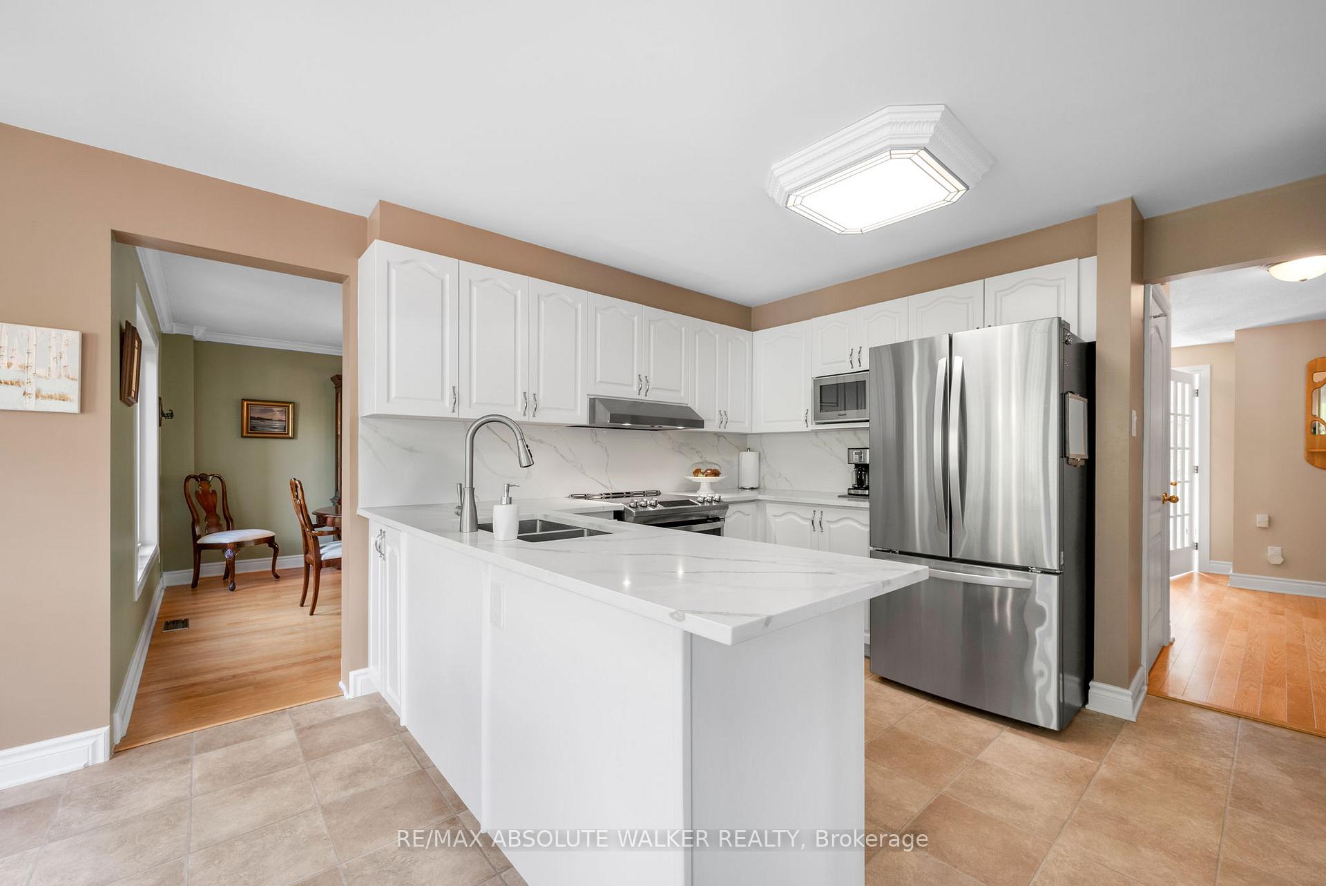 Photo 11 of 1866 Robinwood Place, Ottawa, Chapel Hill — HOMEH