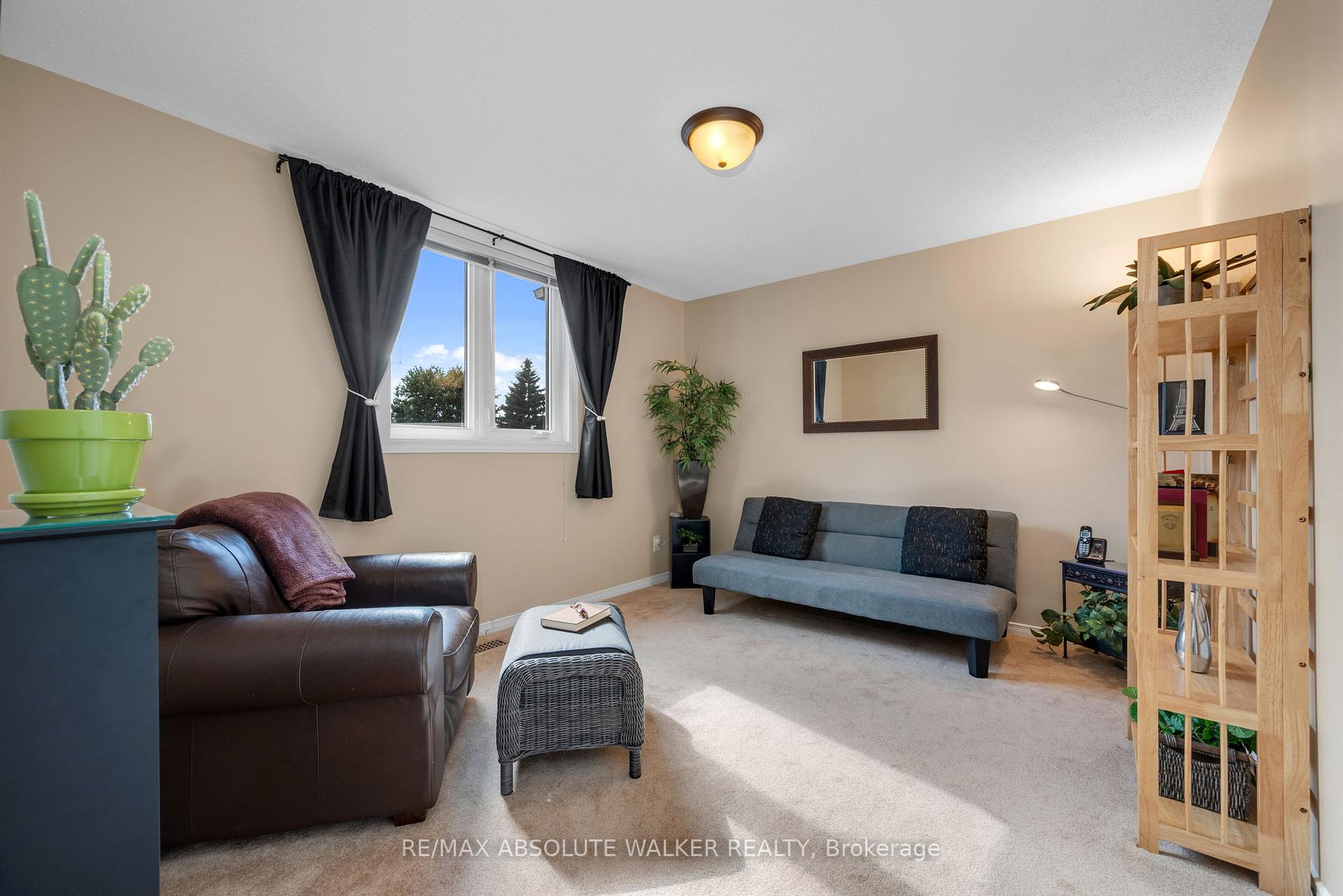 Photo 31 of 1866 Robinwood Place, Ottawa, Chapel Hill — HOMEH