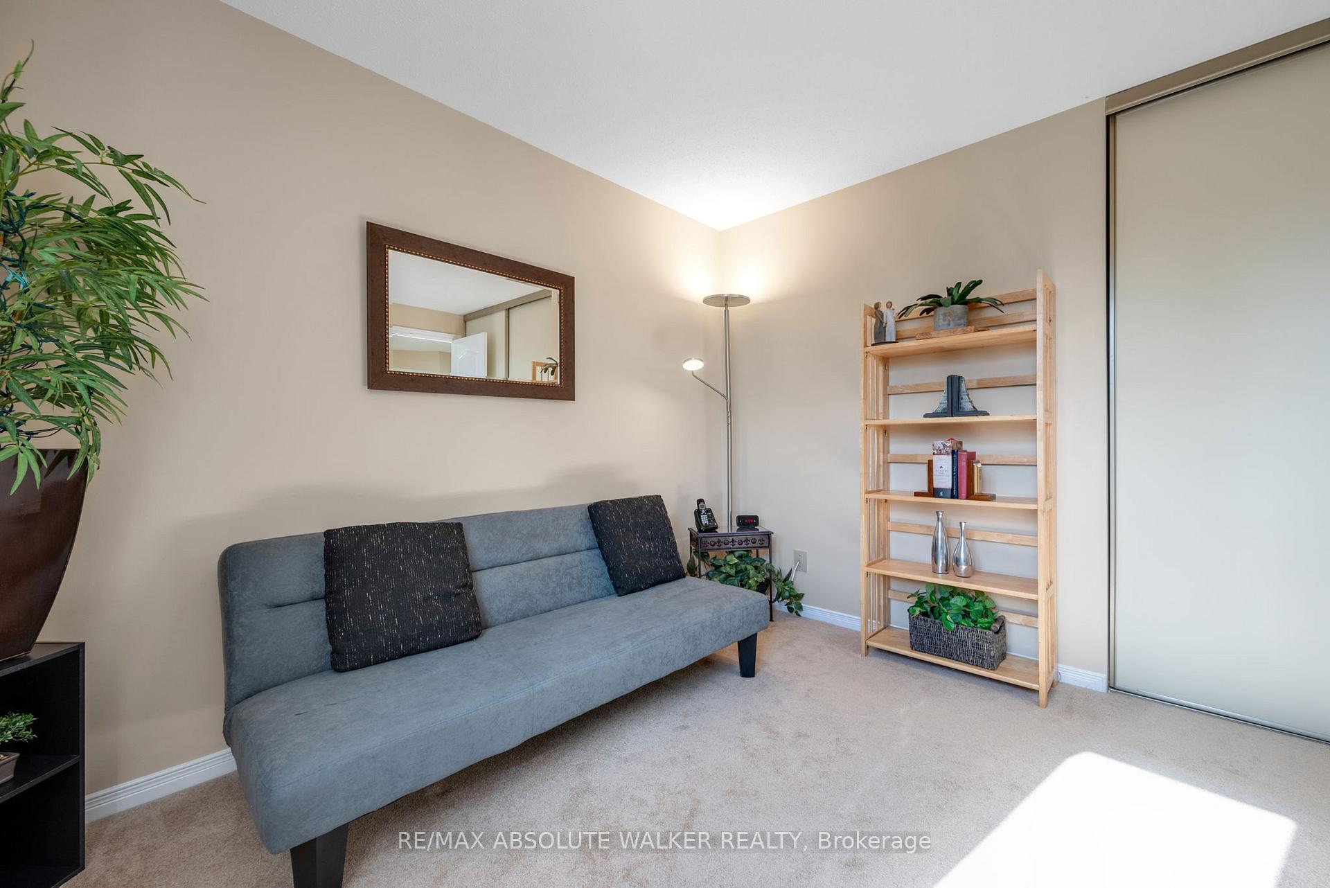 Photo 32 of 1866 Robinwood Place, Ottawa, Chapel Hill — HOMEH