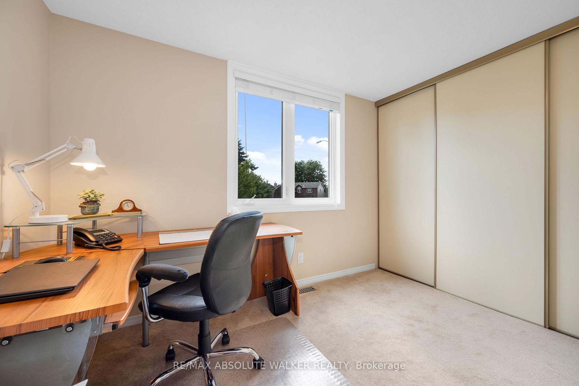 Photo 34 of 1866 Robinwood Place, Ottawa, Chapel Hill — HOMEH