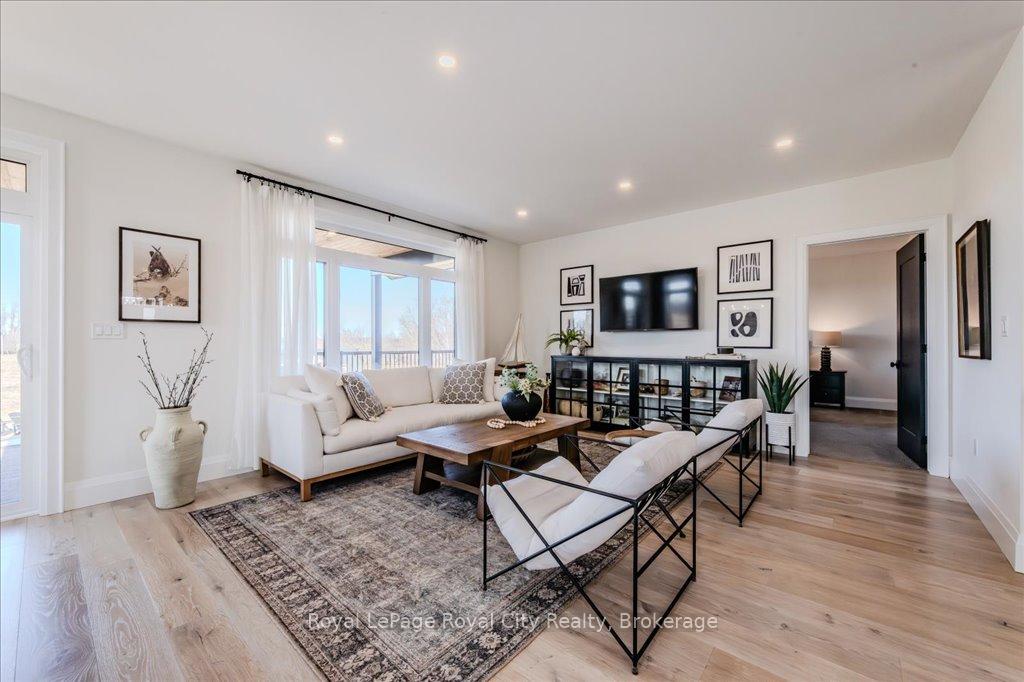 Photo 14 of 29 Winchester Crescent, North Perth, Listowel — HOMEH