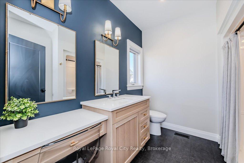 Photo 18 of 29 Winchester Crescent, North Perth, Listowel — HOMEH