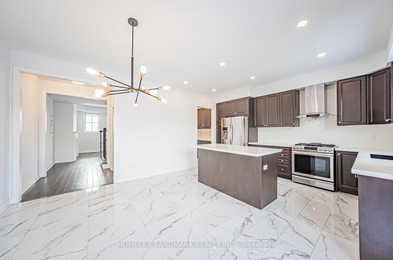 Photo 7 of 2856 Elgin Mills Road E, Markham, Victoria Square — HOMEH