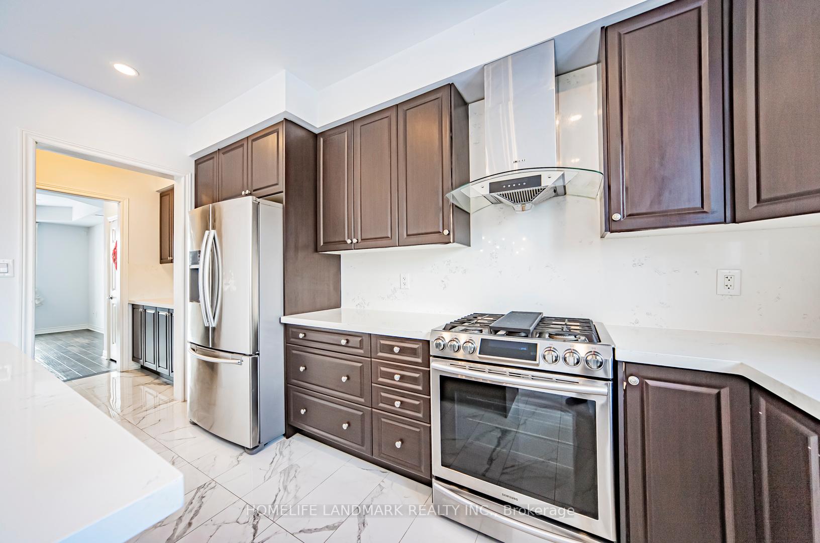Photo 8 of 2856 Elgin Mills Road E, Markham, Victoria Square — HOMEH