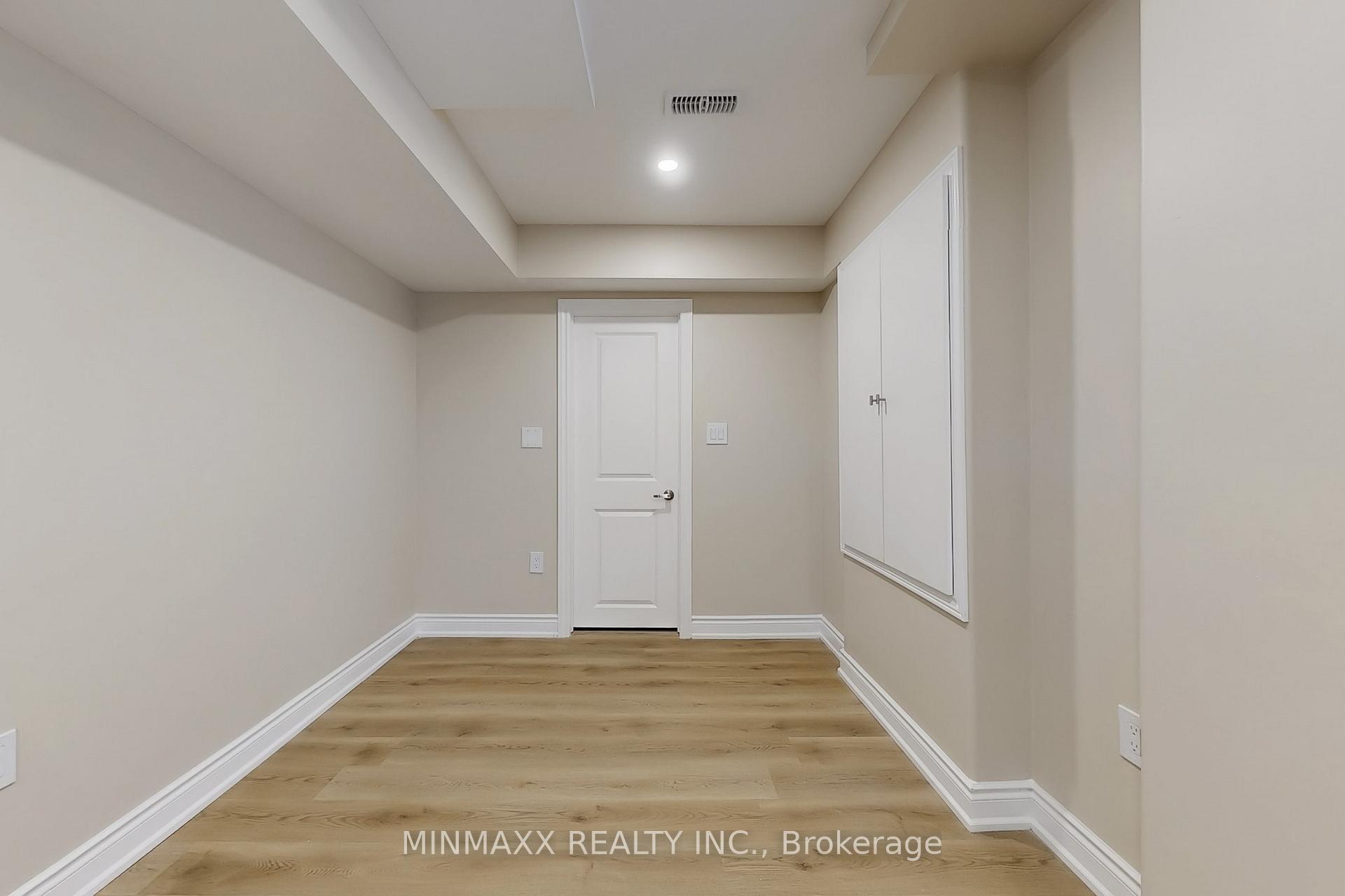 Photo 9 of 465 Thornborrow (Studio Bsmt Apt) Court, Milton, Walker — HOMEH