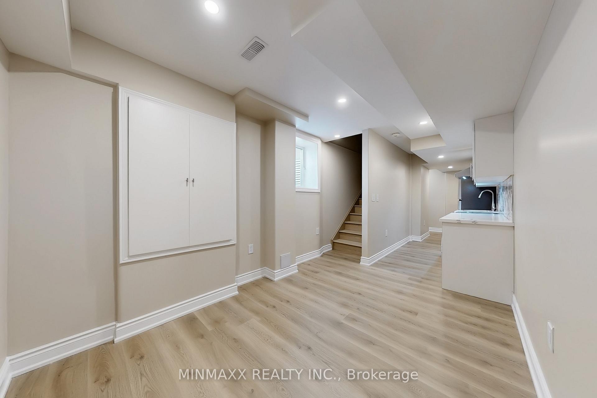 Photo 18 of 465 Thornborrow (Studio Bsmt Apt) Court, Milton, Walker — HOMEH