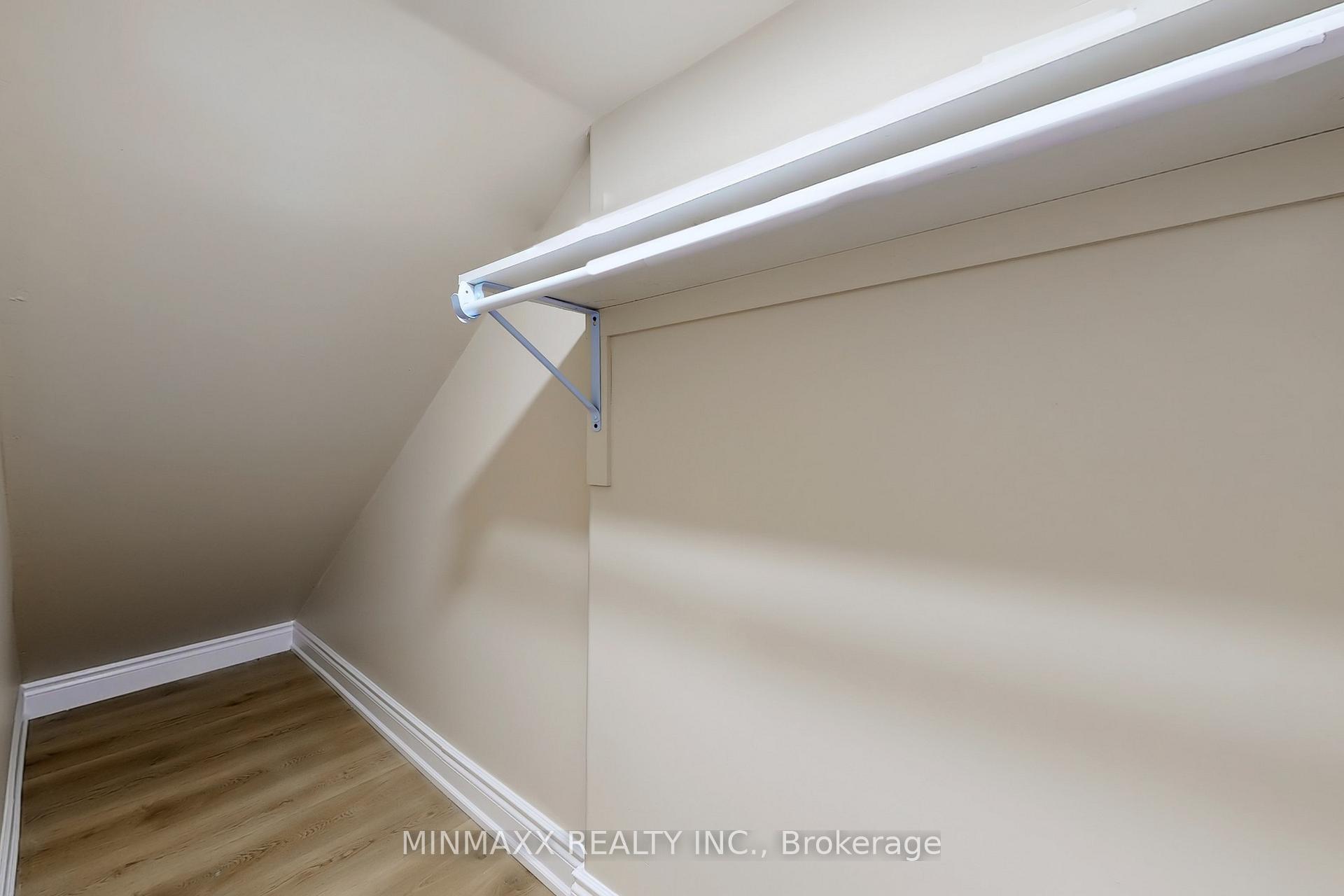 Photo 11 of 465 Thornborrow (Studio Bsmt Apt) Court, Milton, Walker — HOMEH