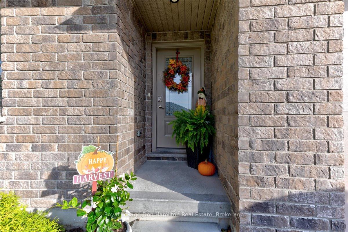 Photo 8 of 273 Mccourt Place, North Perth, Elma — HOMEH