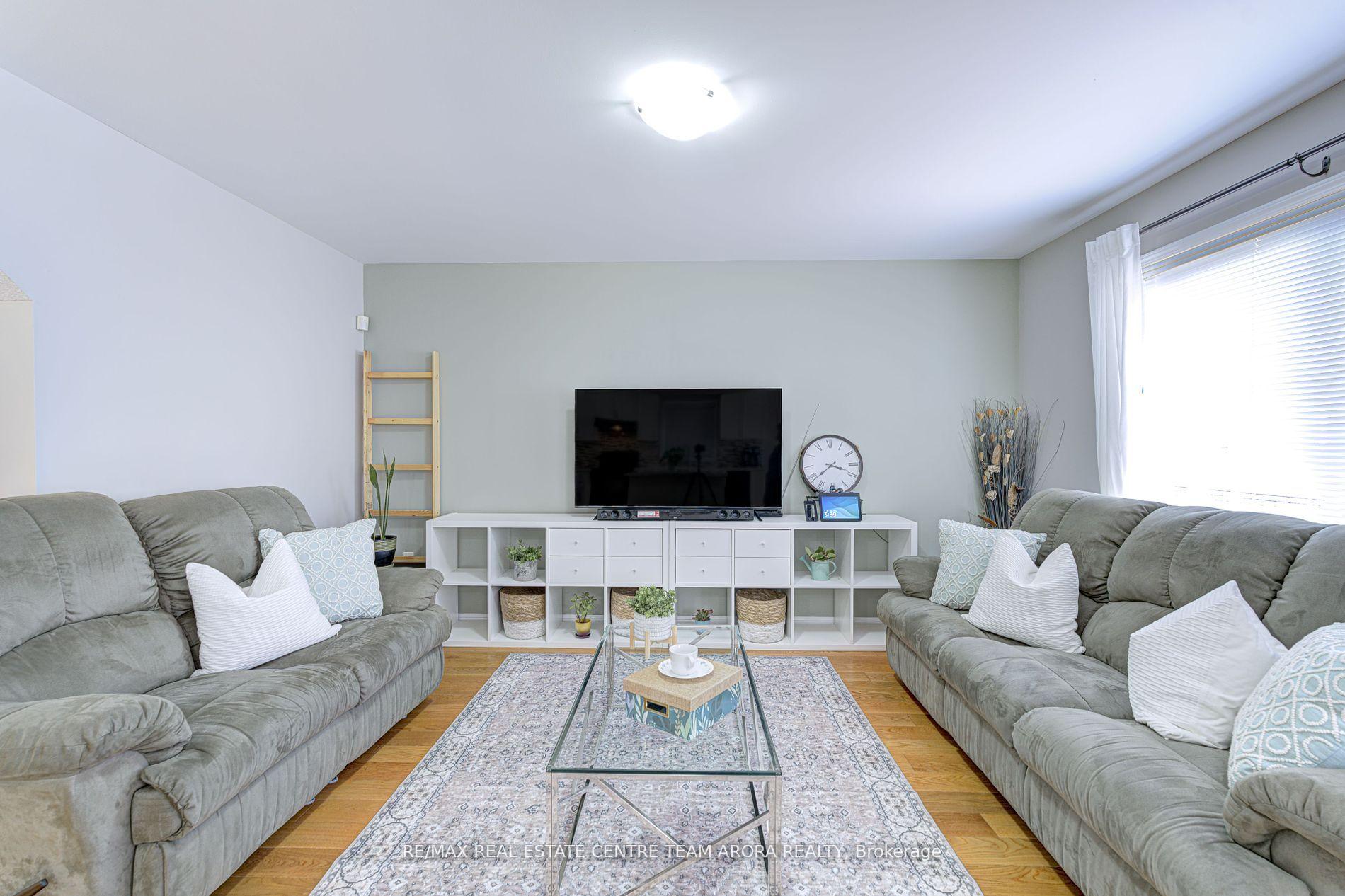 Photo 12 of 700 Hepburn Road, Milton, Coates — HOMEH