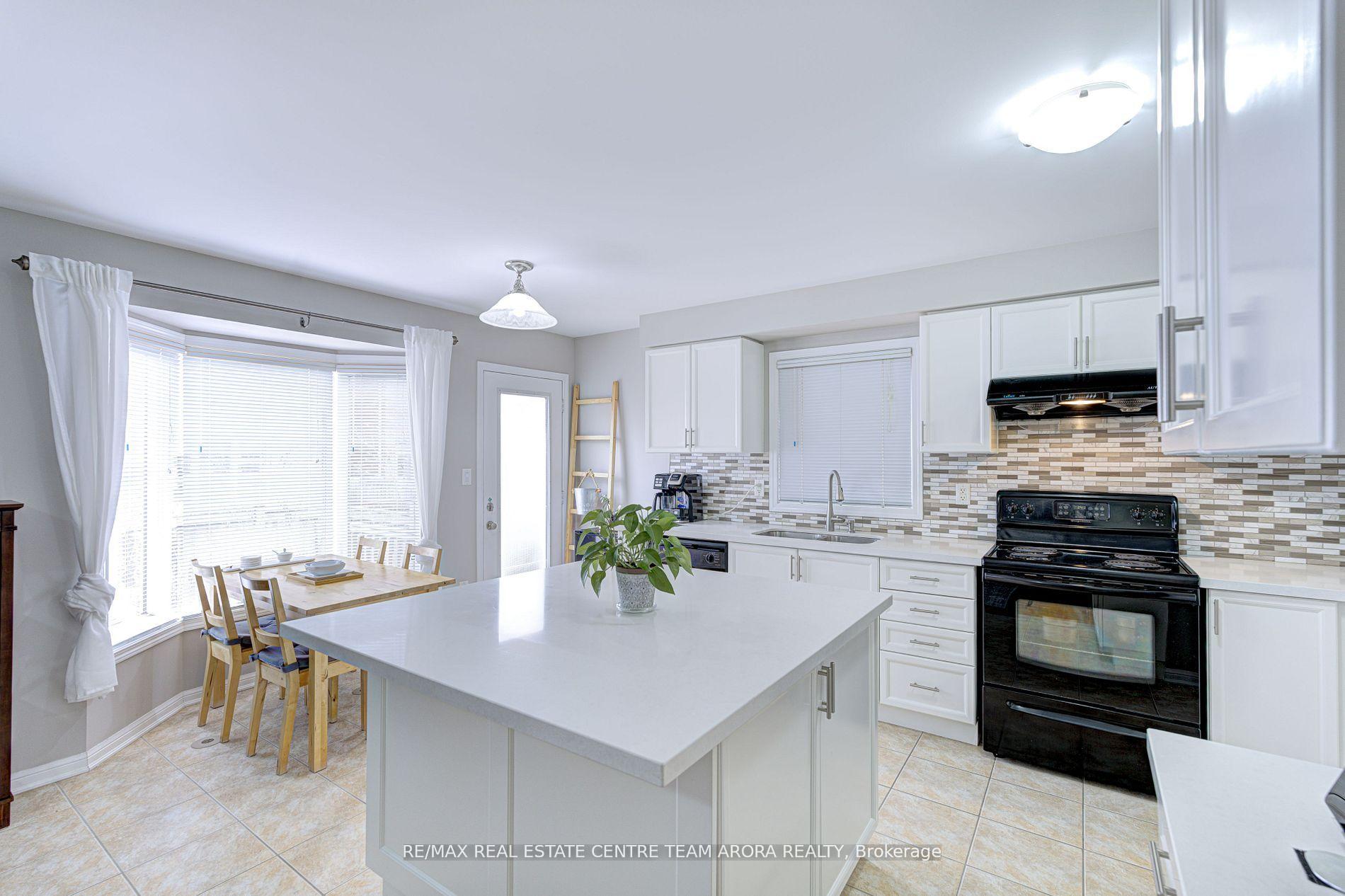 Photo 18 of 700 Hepburn Road, Milton, Coates — HOMEH