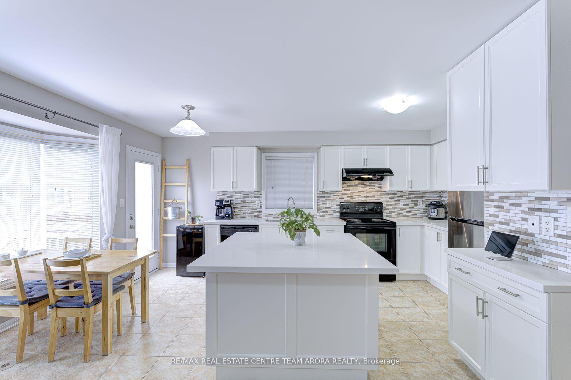 Photo 19 of 700 Hepburn Road, Milton, Coates — HOMEH