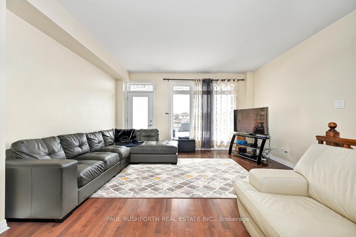 Photo 5 of 116 Lionel Pvt, Ottawa, Springridge/East Village — HOMEH
