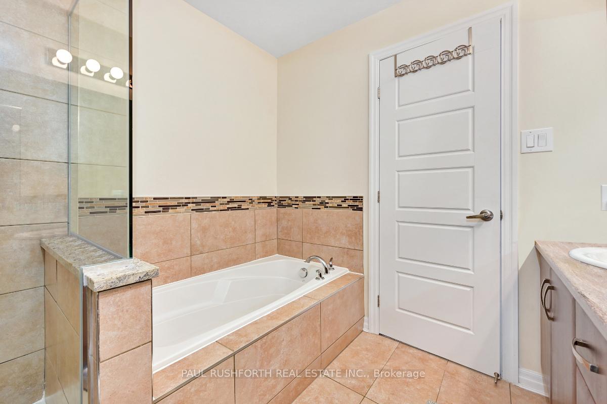 Photo 13 of 116 Lionel Pvt, Ottawa, Springridge/East Village — HOMEH