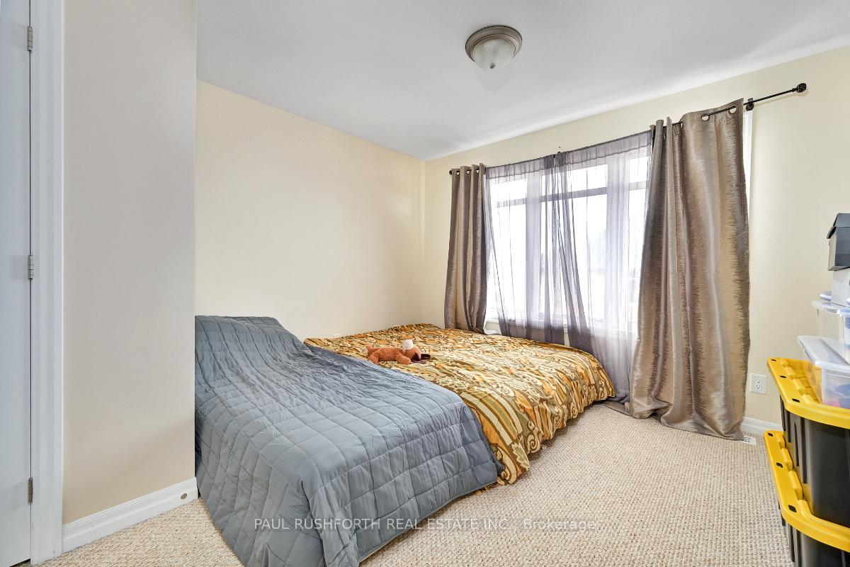 Photo 14 of 116 Lionel Pvt, Ottawa, Springridge/East Village — HOMEH