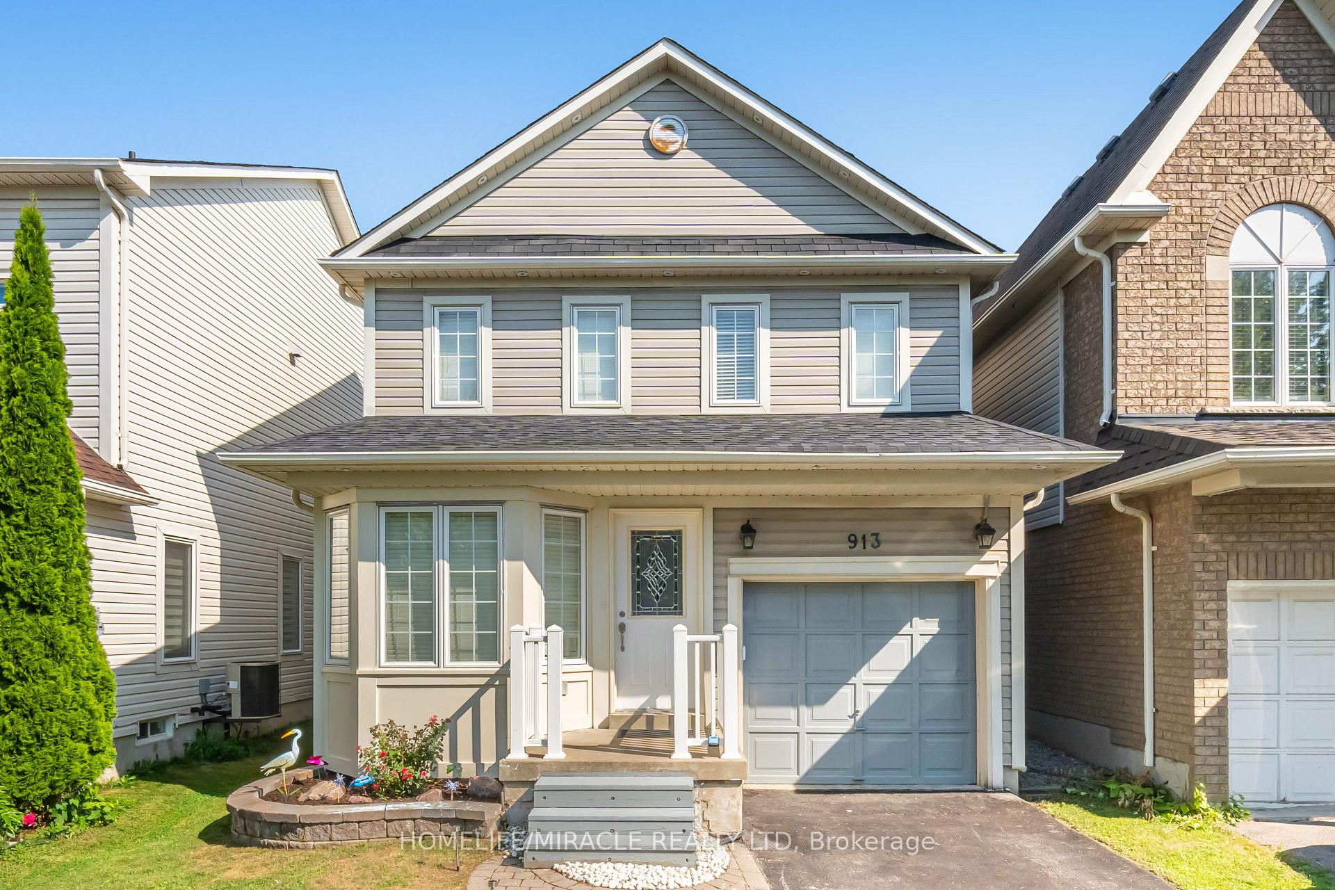 Photo 3 of 913 Taggart Crescent, Oshawa, Pinecrest — HOMEH