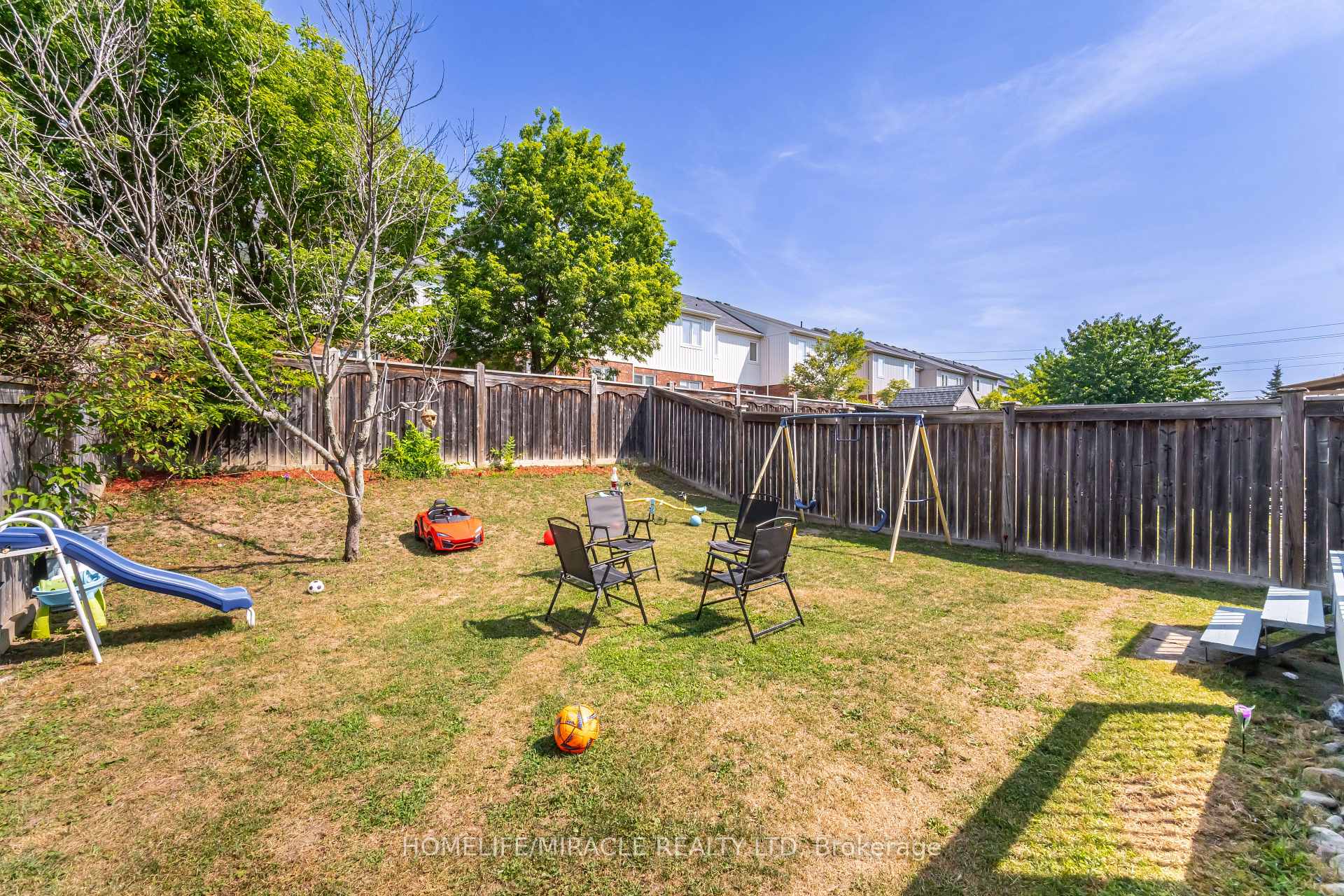 Photo 50 of 913 Taggart Crescent, Oshawa, Pinecrest — HOMEH