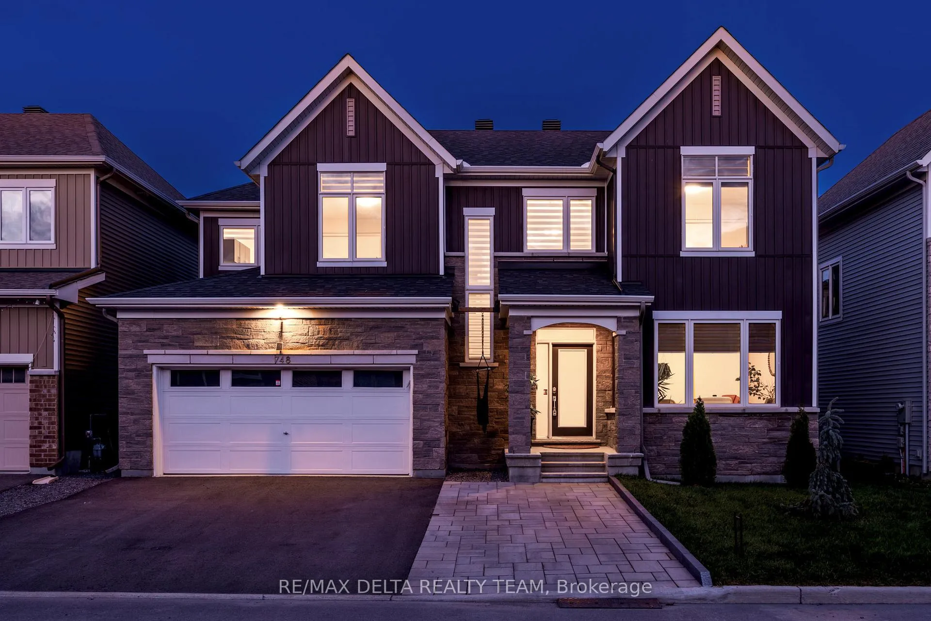 Front of 748 Vennecy Terrace