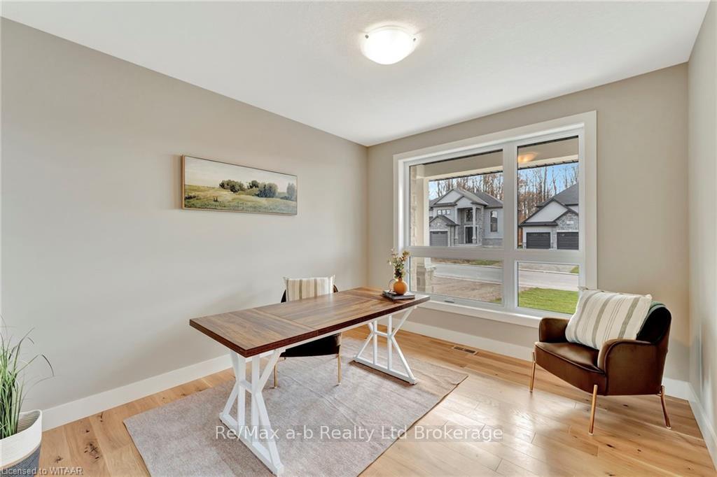 Photo 16 of 62 Sunview Drive, Norwich, Norwich Town — HOMEH