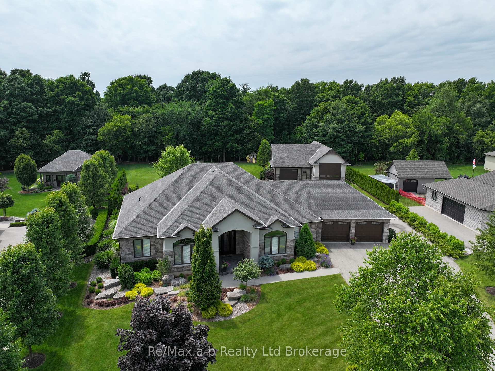 Photo 1 of 60 Otterview Drive, Norwich, Otterville — HOMEH
