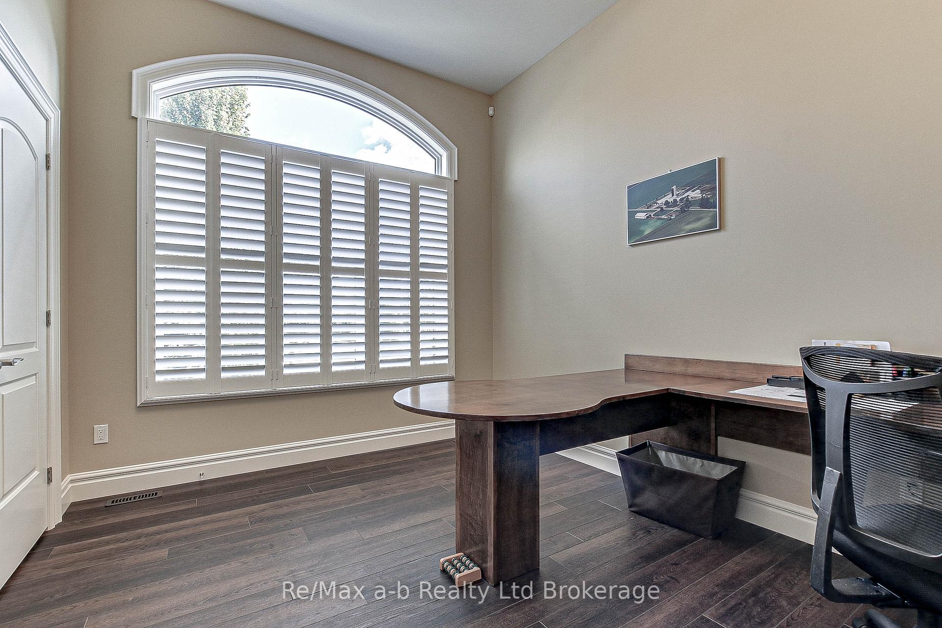 Photo 25 of 60 Otterview Drive, Norwich, Otterville — HOMEH