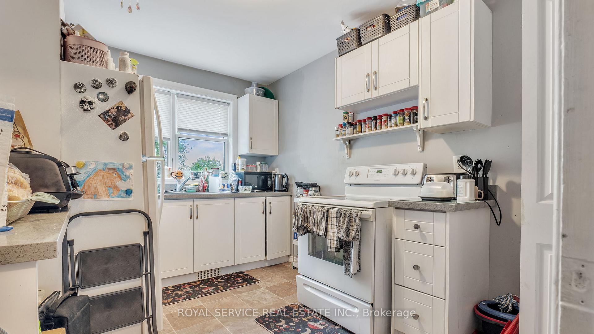 Photo 9 of 86 Park Road S, Oshawa, Vanier — HOMEH