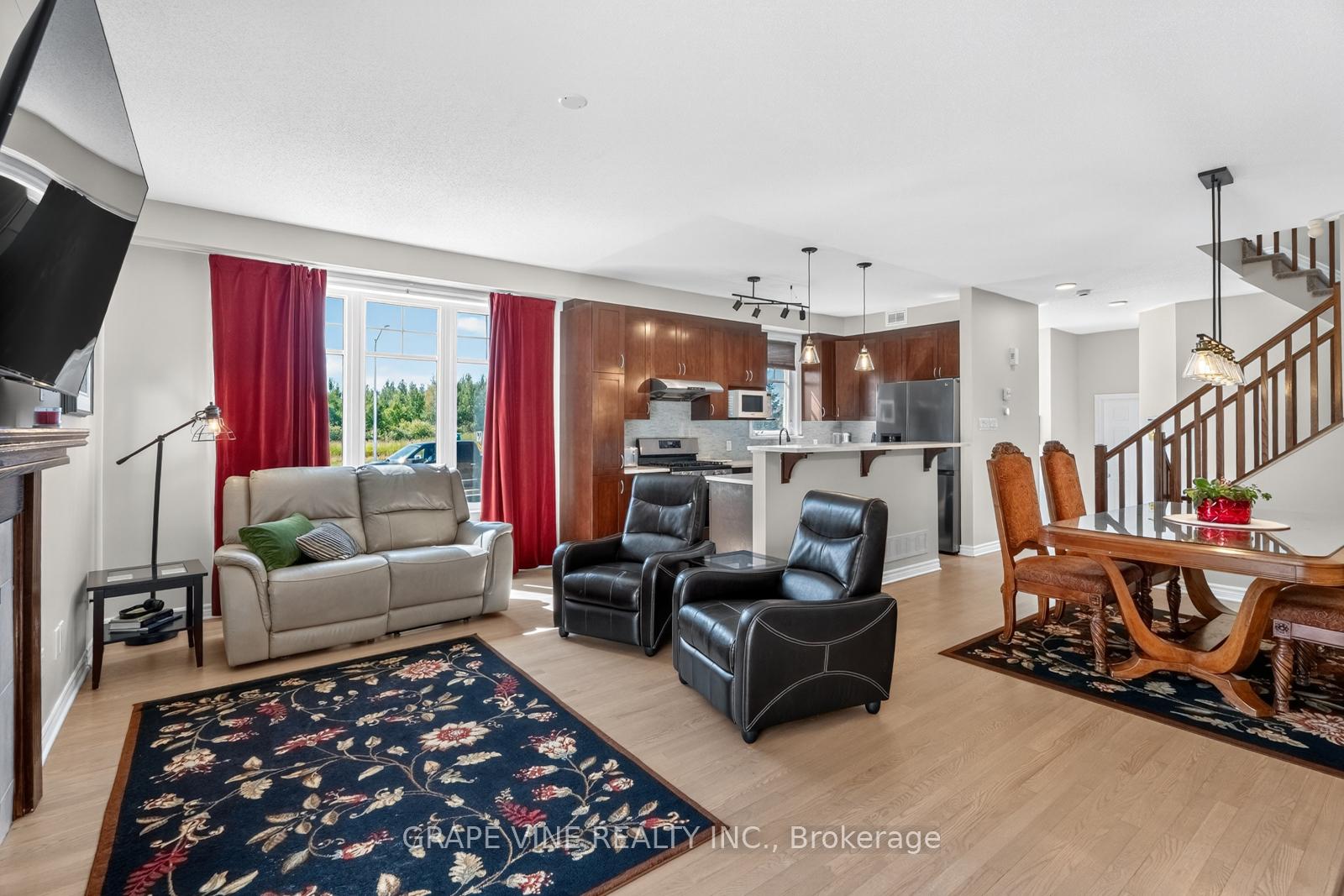Photo 16 of 349 Grammond Circle, Ottawa, Avalon West — HOMEH