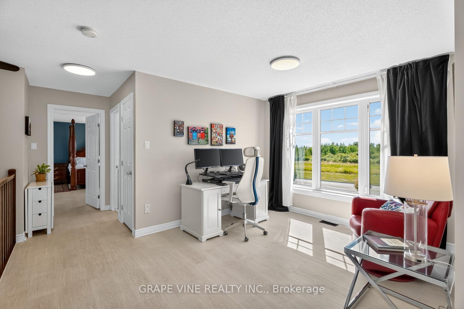 Photo 19 of 349 Grammond Circle, Ottawa, Avalon West — HOMEH