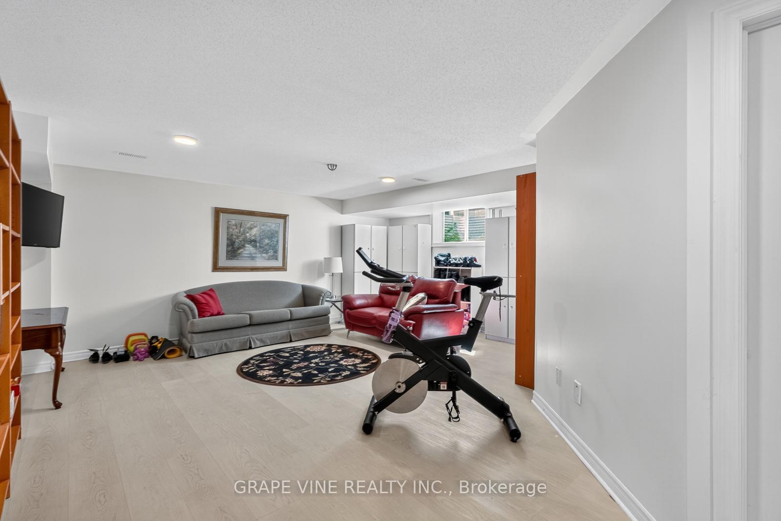 Photo 32 of 349 Grammond Circle, Ottawa, Avalon West — HOMEH