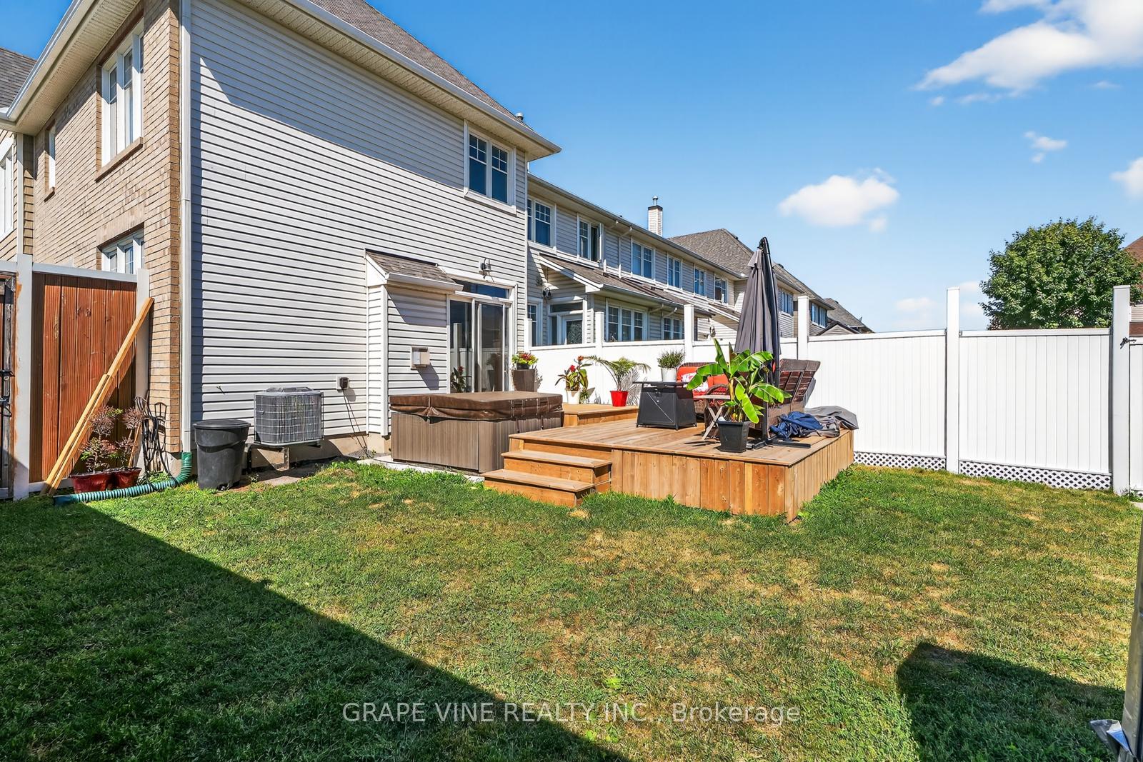 Photo 33 of 349 Grammond Circle, Ottawa, Avalon West — HOMEH