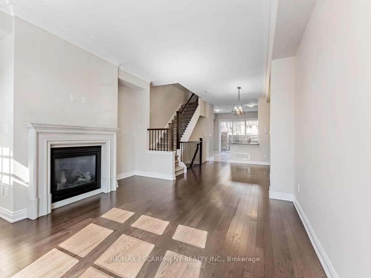 Photo 14 of 2163 Lillykin Street, Oakville, River Oaks — HOMEH