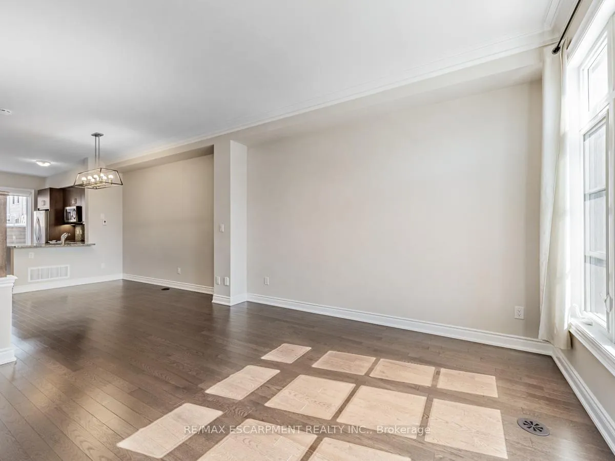 Photo 16 of 2163 Lillykin Street, Oakville, River Oaks — HOMEH