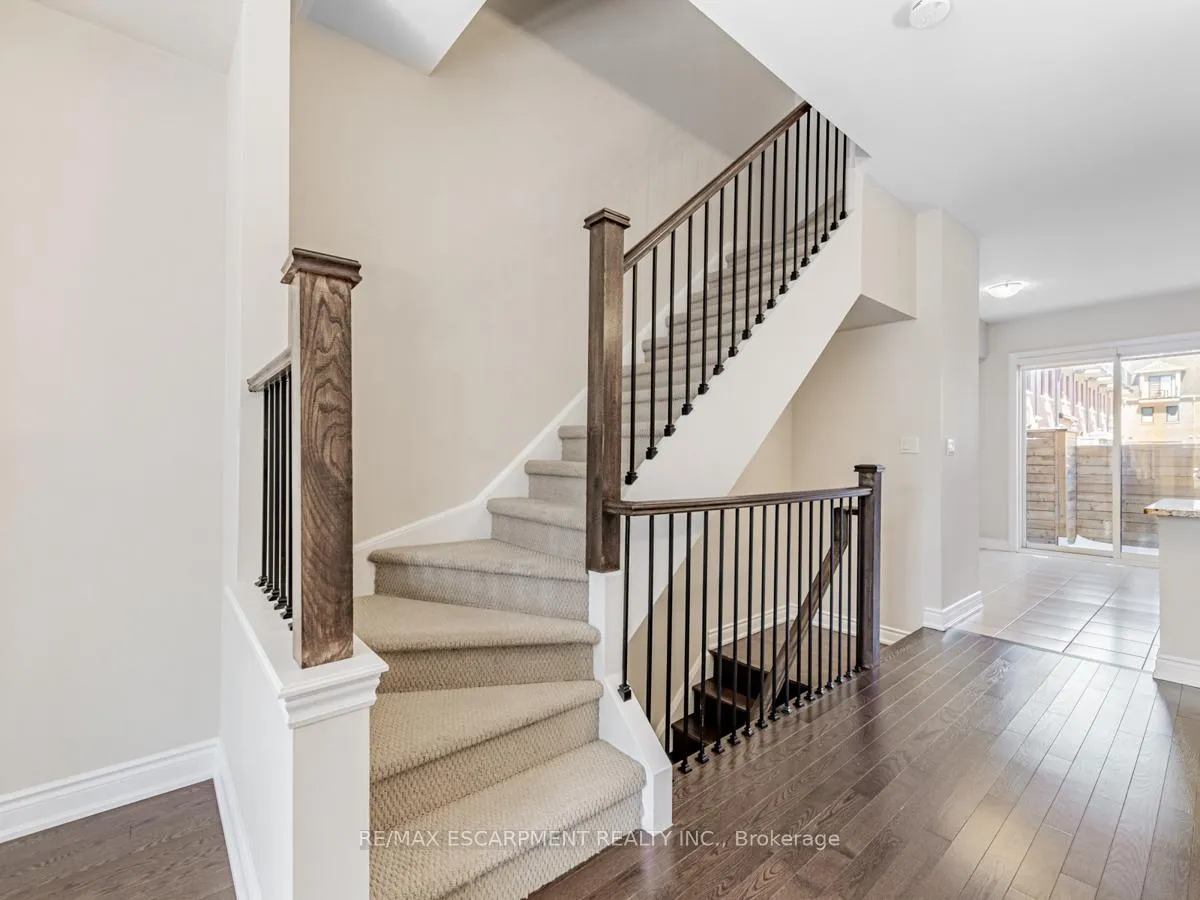 Photo 17 of 2163 Lillykin Street, Oakville, River Oaks — HOMEH