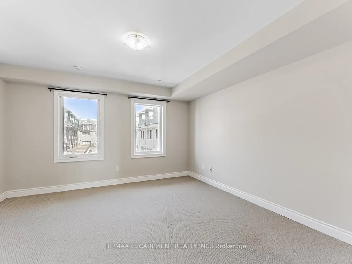 Photo 20 of 2163 Lillykin Street, Oakville, River Oaks — HOMEH