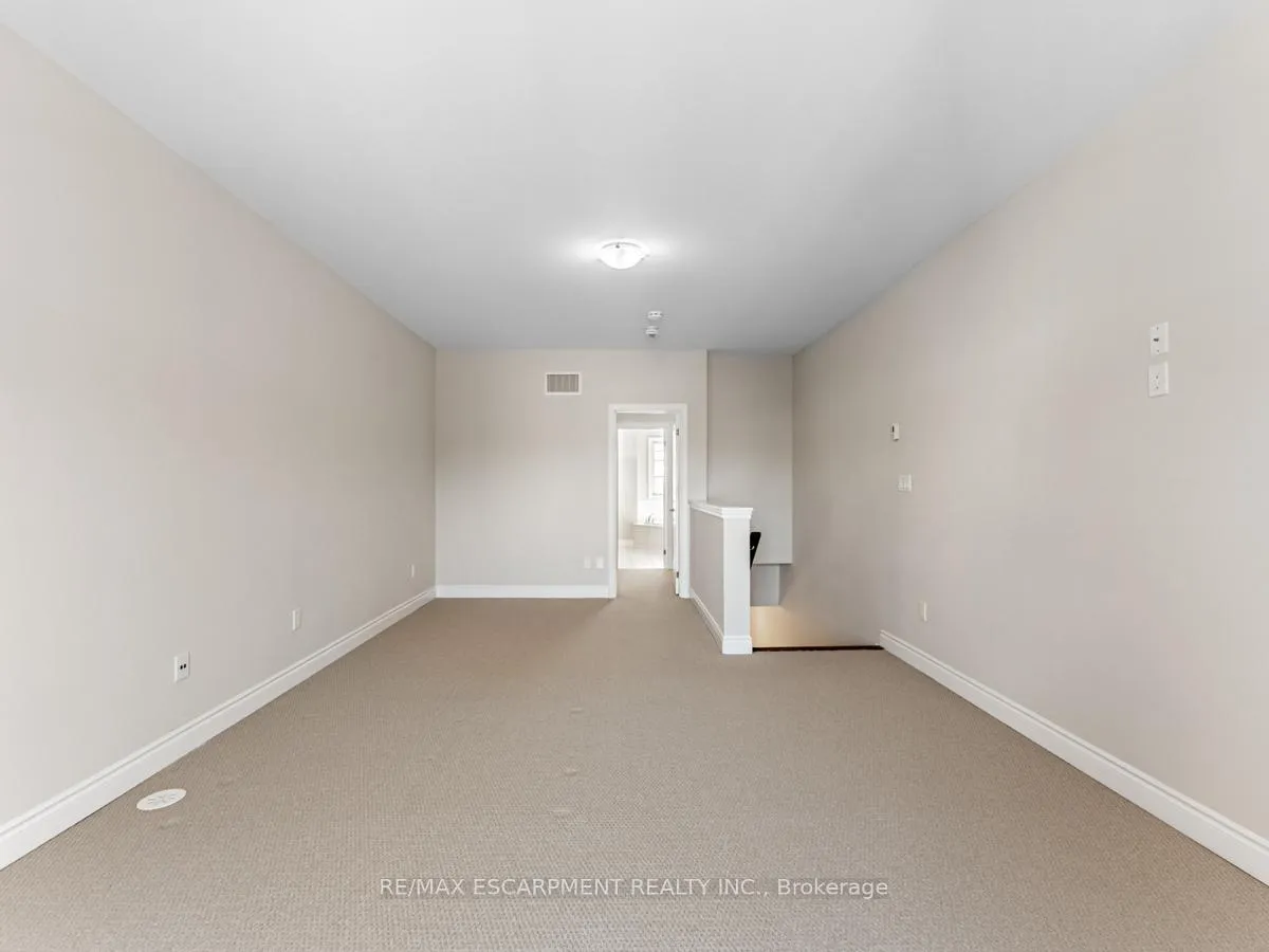 Photo 21 of 2163 Lillykin Street, Oakville, River Oaks — HOMEH